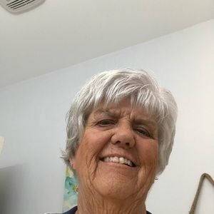 Meet your Posher, Constance